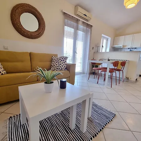 Διαμέρισμα Mendula With Private Parking *