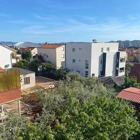 Mendula With Private Parking Διαμέρισμα *